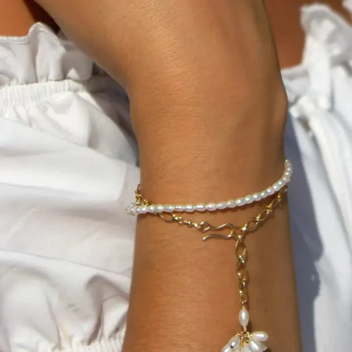 Christine Elizabeth | Fleurette Droplet Bracelet