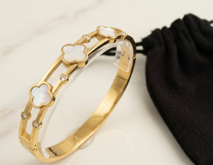 Stainless Steel Pearl Clover Bangle