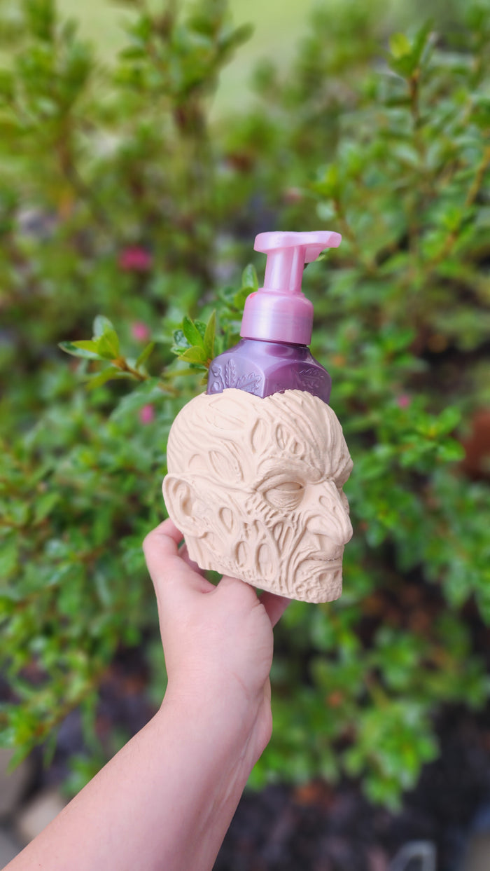 *STL /3MF FILE ONLY*Halloween Nightmare Movie Character Bath & Body Foam Soap Holder Digital File