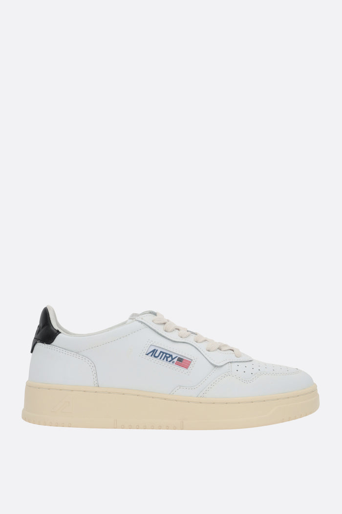 Autry Medalist sneakers in smooth leather