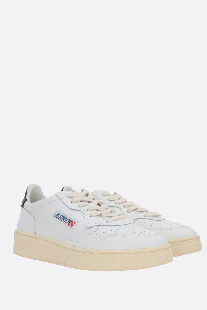 Autry Medalist sneakers in smooth leather