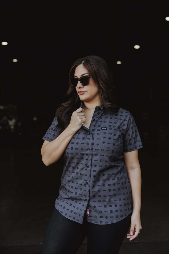 Executive Women's Short Sleeve Party Shirt - Grey