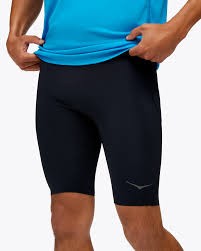 HOKA NOVAFLY HALF RIGHT BLACK HOMBRE