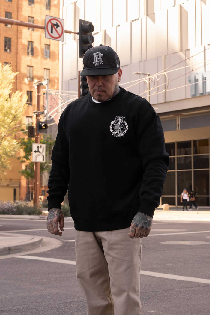 Low & Behold Crewneck - White Black