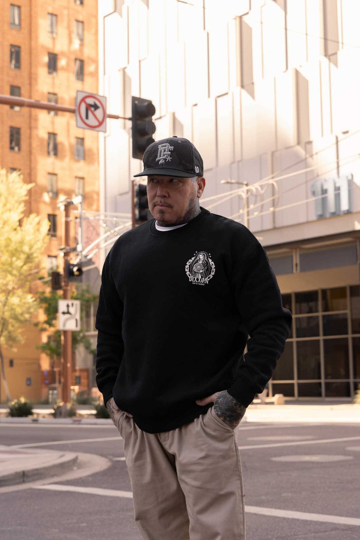 Low & Behold Crewneck - White Black
