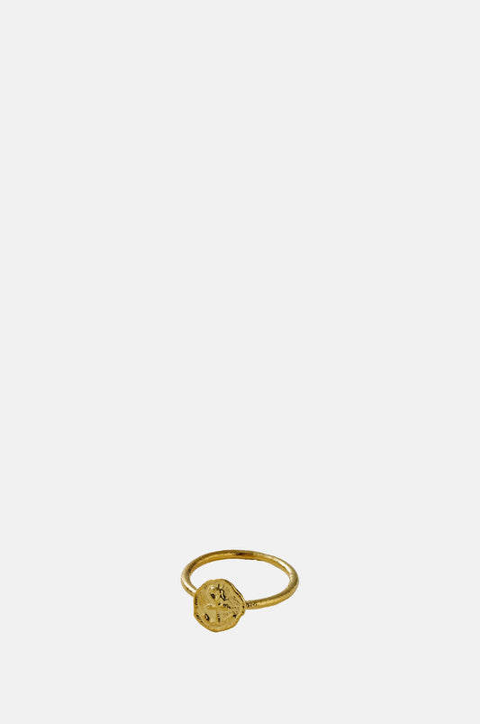 Alex Monroe Mudlarked Anchor Token Stacker Ring Gold.