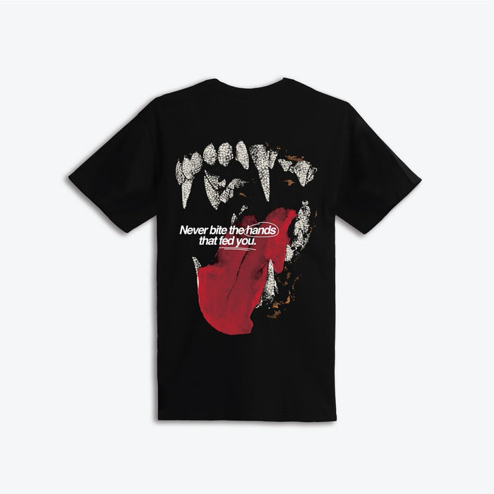 OUTRANK "NEVER BIT THE HAND THAT FED YOU" T-SHIRT - OR3881T - BLACK