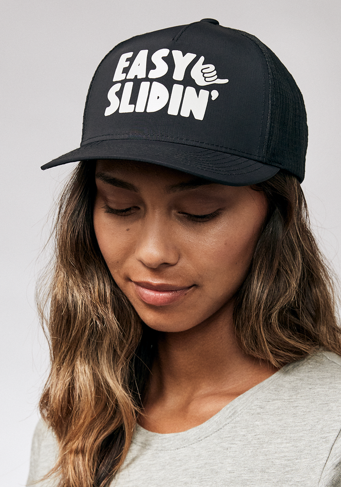 Slidin Trucker - Black