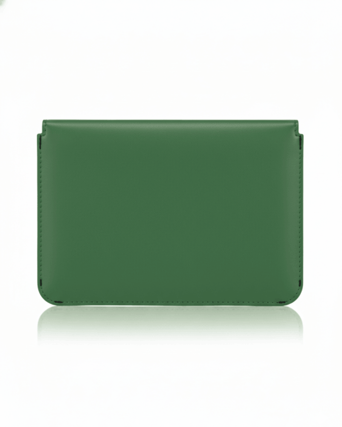 Summit Green Plant Based Laptop Case (Pre-Order For deliver Nov 28th 2026)