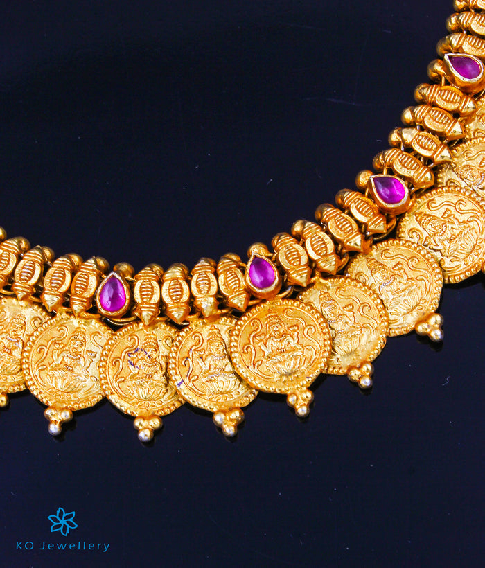 The Ihita Silver Kasumala Coin Necklace