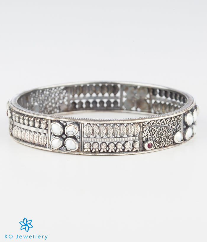 The Maya Silver Pearl Bangle-Single (Oxidised/Size/2.2/2.4/2.6/2.8)