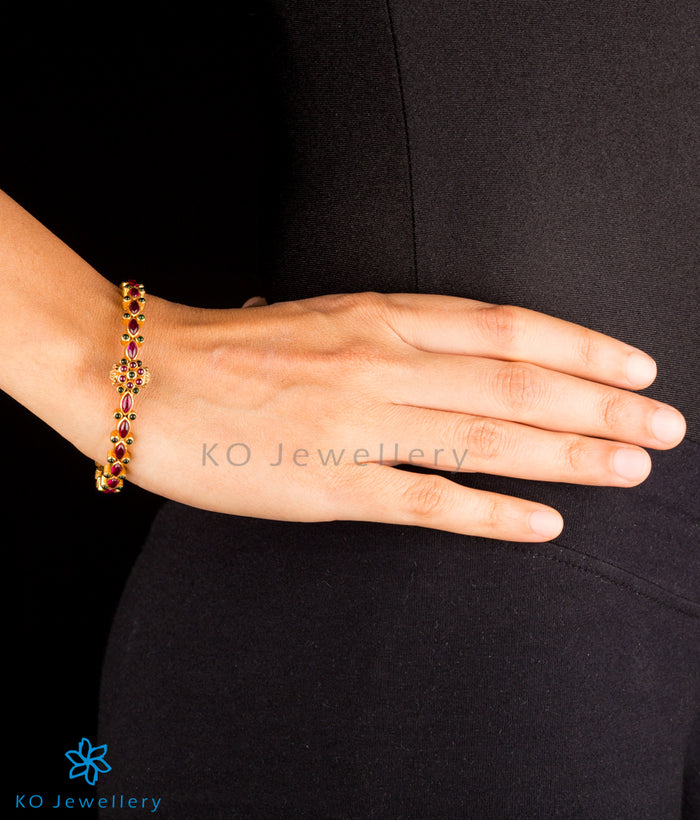 The Pauspa Silver Kemp Bracelet(Red/White/Size/2.2/2.4/2.6/2.8)