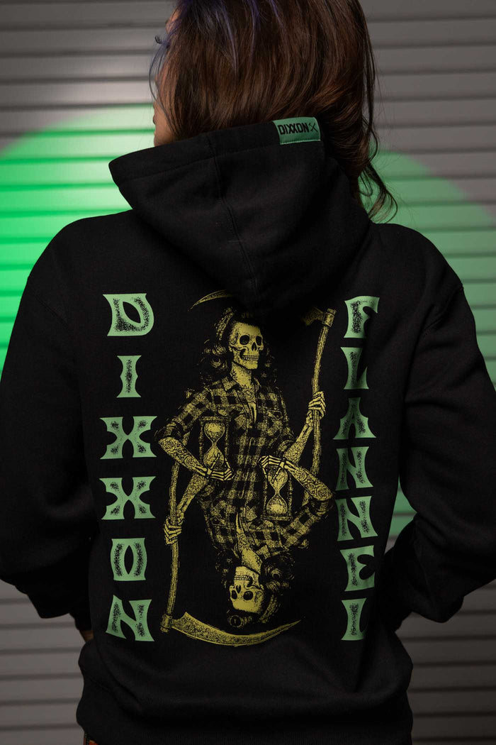 The Queen Womens Pullover - Black