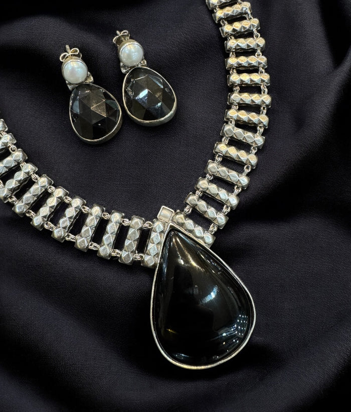 The Samyak Black Onyx Silver  Necklace & Earrings