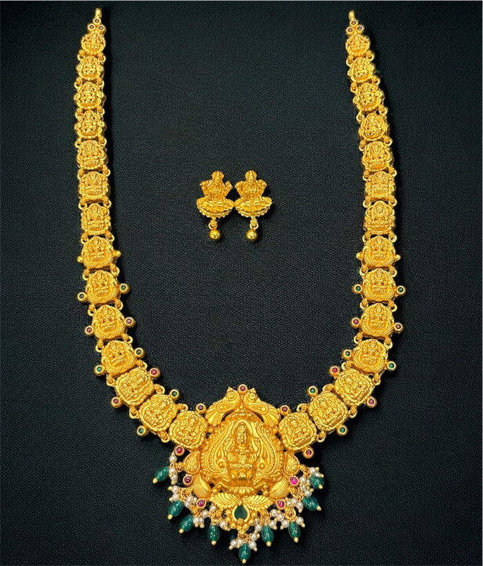 The Suprabha Silver Lakshmi Nakshi Necklace & Earrings
